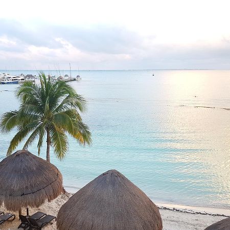 Suite Frente Al Mar Cancún Kültér fotó